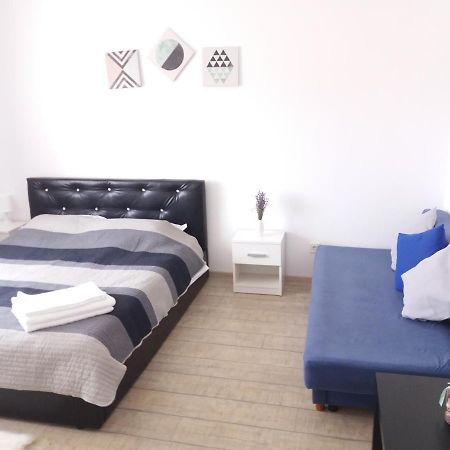 Cazare Apartament Rasnov Râşnov Exterior photo