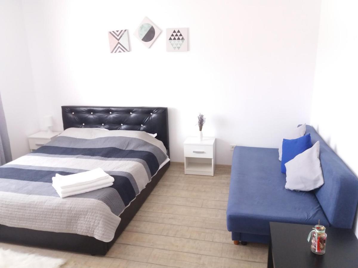 Cazare Apartament Rasnov Râşnov Exterior photo