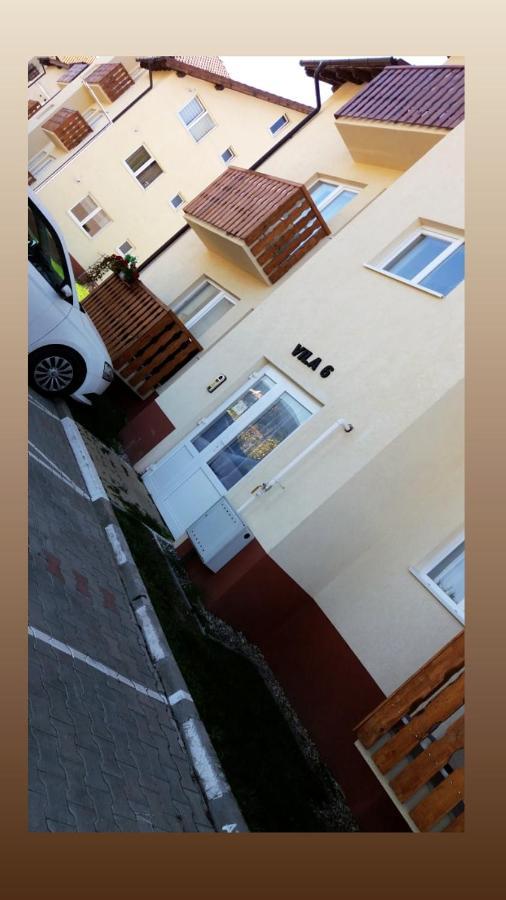 Cazare Apartament Rasnov Râşnov Exterior photo
