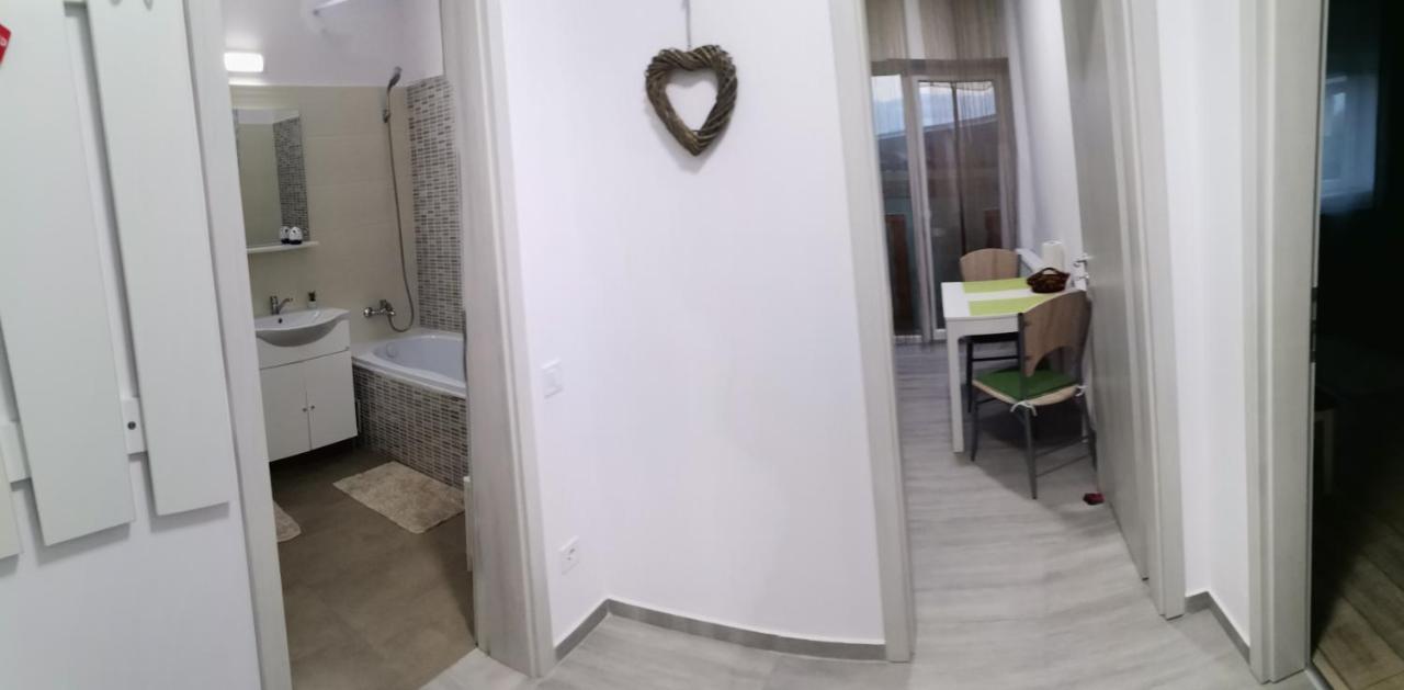 Cazare Apartament Rasnov Râşnov Exterior photo