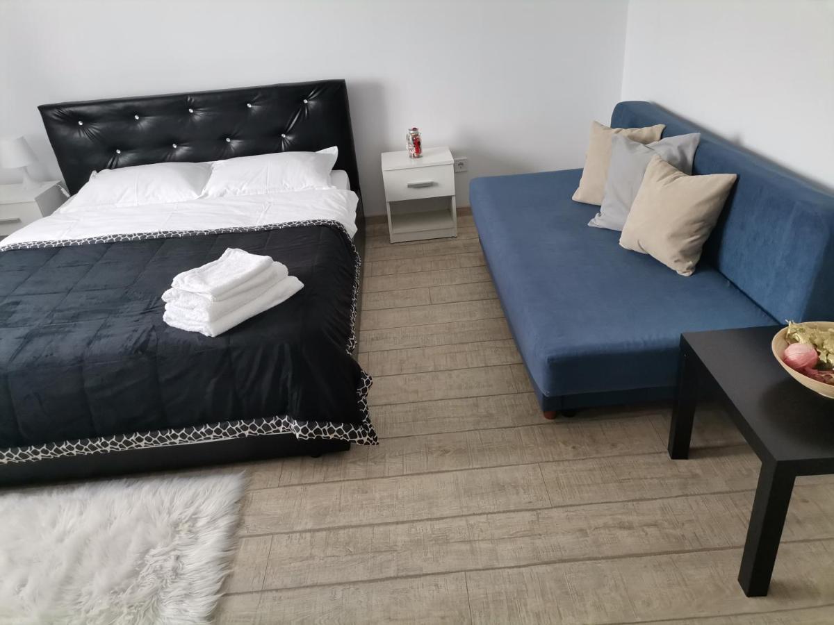 Cazare Apartament Rasnov Râşnov Exterior photo