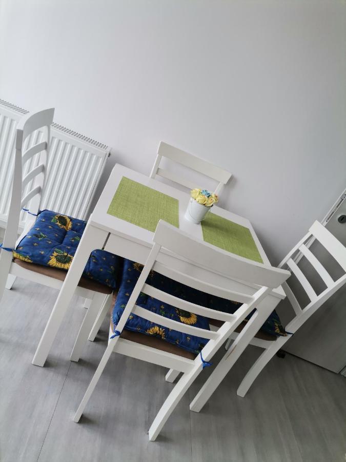 Cazare Apartament Rasnov Râşnov Exterior photo